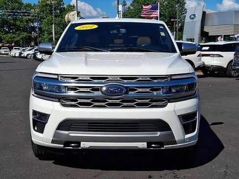 Certified 2022 Ford Expedition Platinum AWD/4WD image 2