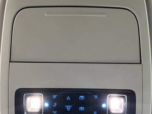 Used 2025 Ford Expedition Max Active AWD/4WD image 42