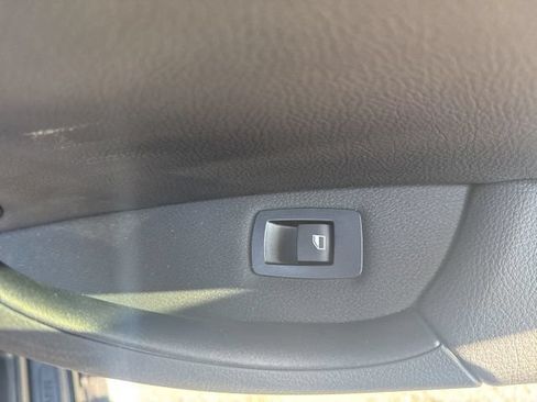 Used 2021 BMW X1 xDrive28i w/ Convenience Package AWD/4WD image 17