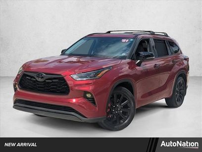 Used 2021 Toyota Highlander XLE