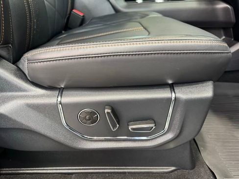 Used 2024 Ford Expedition Max Platinum image 26