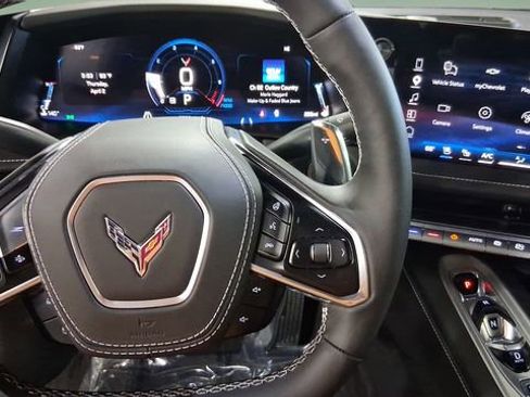 Used 2026 Chevrolet Corvette Stingray Premium Conv w/ Z51 Performance Package image 12