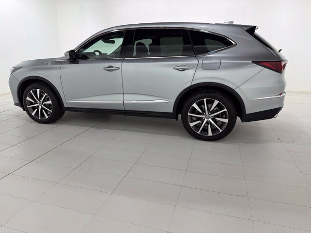 Certified 2026 Acura MDX w/ Technology Package AWD/4WD image 2