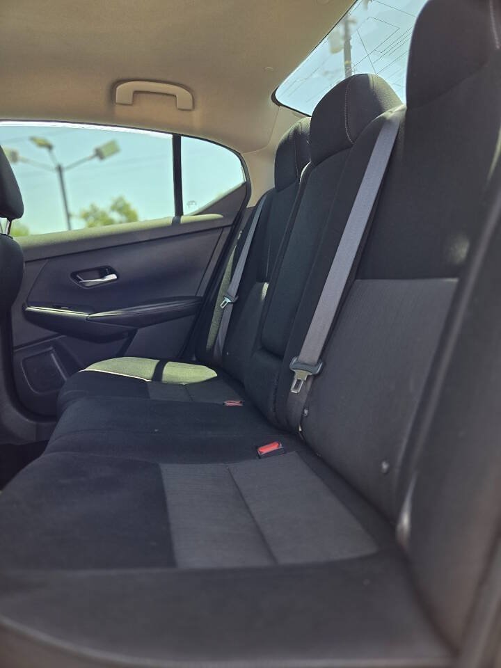 Used 2022 Nissan Sentra SV w/ Trunk Package FWD image 35