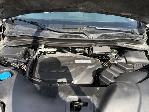 Used 2016 Honda Pilot Touring image 24