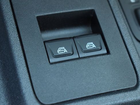 Used 2025 Ford Bronco 2-Door image 18