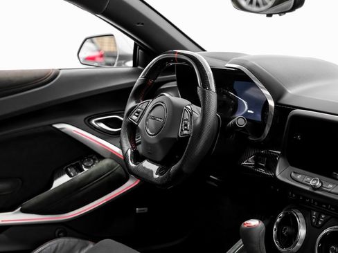 Used 2020 Chevrolet Camaro ZL1 image 10