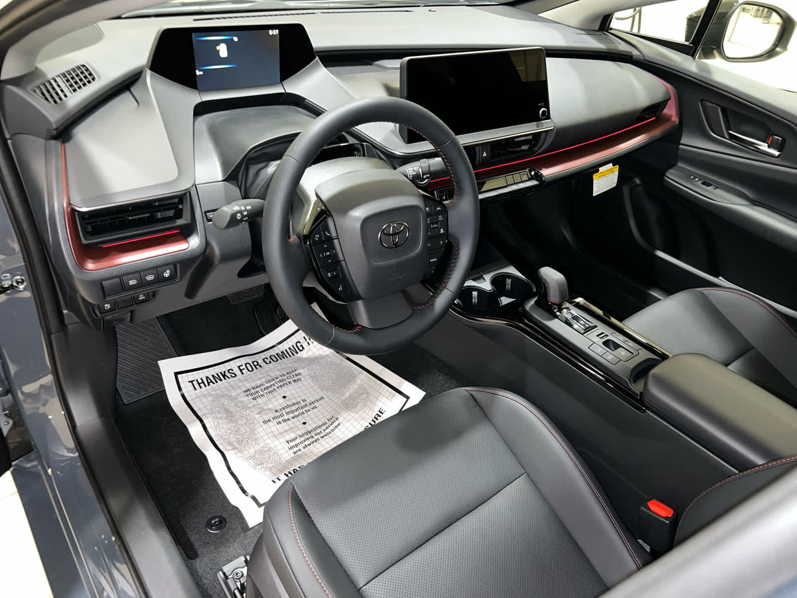 New 2026 Toyota Prius Plug-In Hybrid FWD image 13