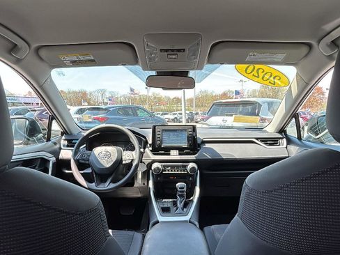Used 2020 Toyota RAV4 LE w/ All Weather Liner Package AWD/4WD image 25