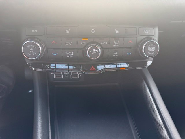 Used 2025 Dodge Durango GT AWD/4WD image 28