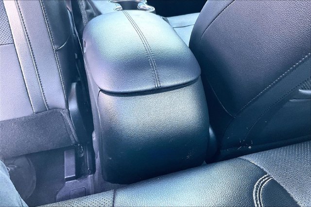 Used 2022 Ford Mustang GT Premium w/ Black Accent Package RWD image 35