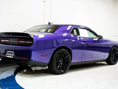 Used 2023 Dodge Challenger SRT Hellcat w/ Driver Convenience Group image 6