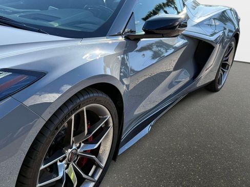 Used 2025 Chevrolet Corvette Z06 image 11