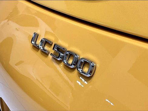 Used 2025 Lexus LC 500 Coupe w/ Performance Package image 9