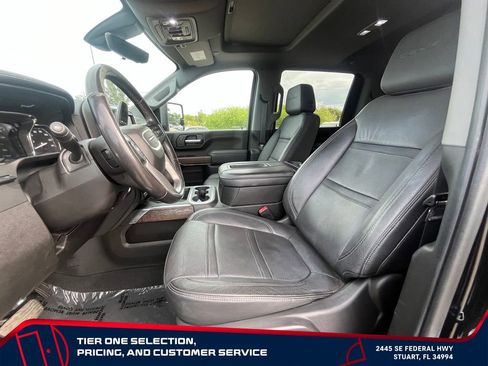 Used 2021 GMC Sierra 3500 Denali w/ Denali Ultimate Package AWD/4WD image 10