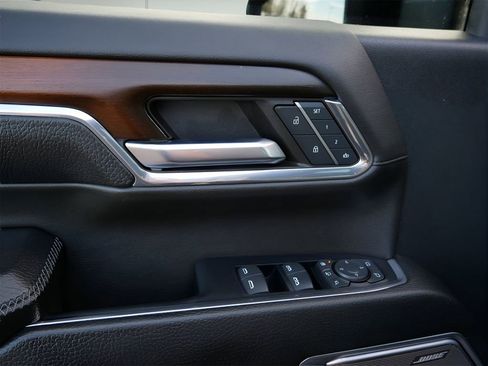 Used 2024 GMC Sierra 3500 Denali w/ Denali Reserve Package image 17