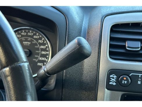 Used 2012 Chevrolet Colorado LT image 21