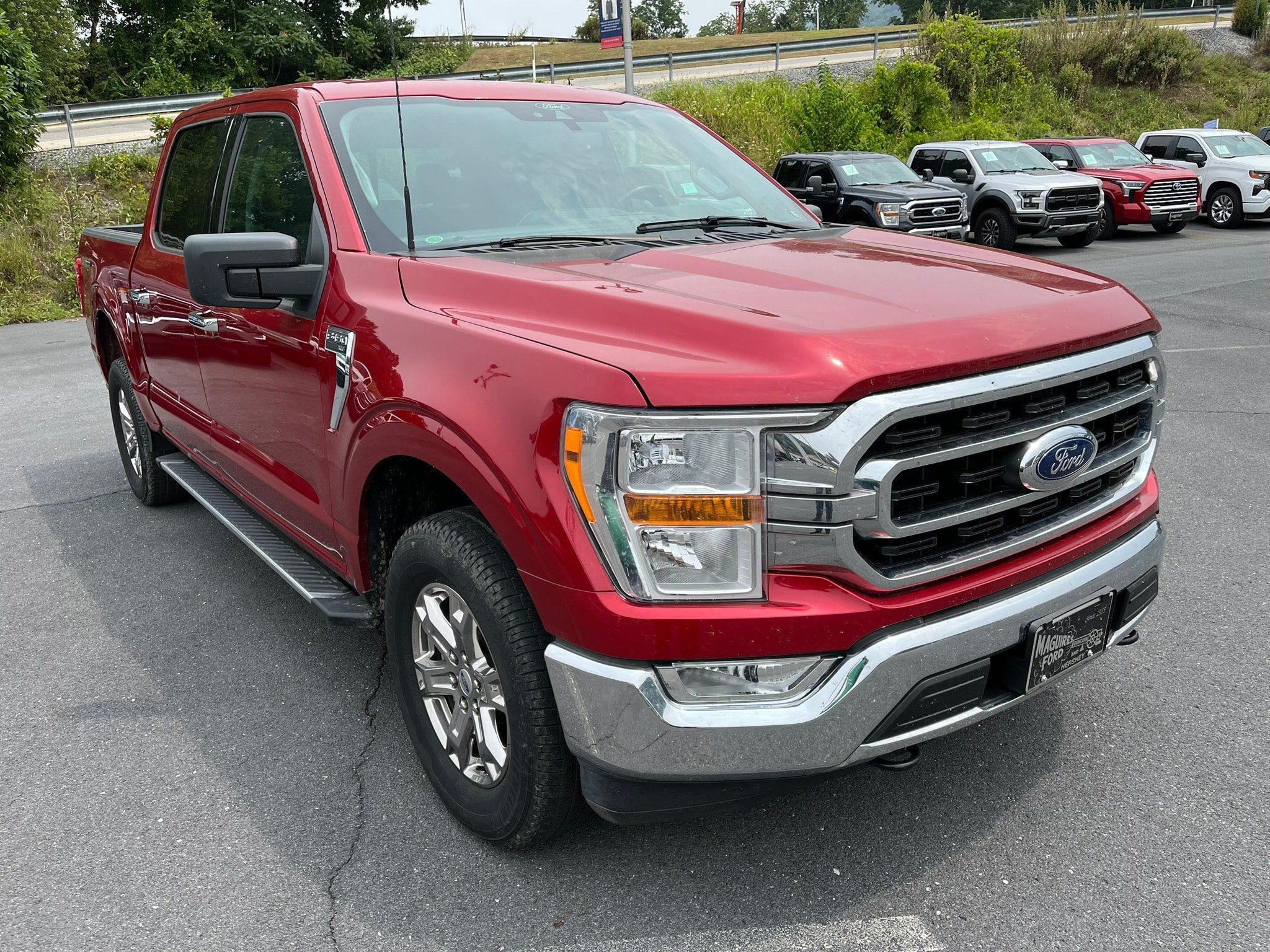 Used 2022 Ford F150 XLT w/ Equipment Group 301A Mid AWD/4WD image 3