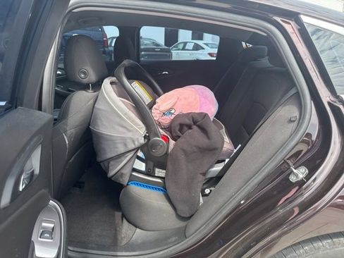 Used 2020 Chevrolet Malibu LS FWD image 15