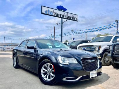 Used 2018 Chrysler 300 Touring