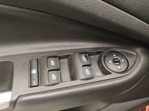 Used 2014 Ford Escape SE FWD image 27