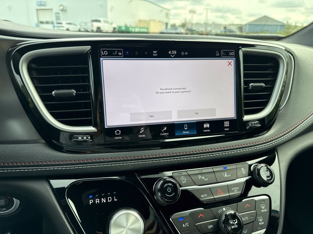 New 2027 Chrysler Pacifica Select AWD/4WD image 32