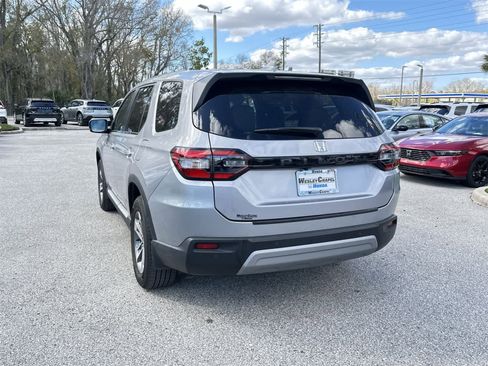 Used 2024 Honda Pilot EX-L image 4