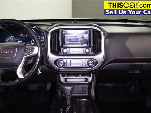 Used 2018 GMC Canyon SLE w/ SLE Convenience Package image 24