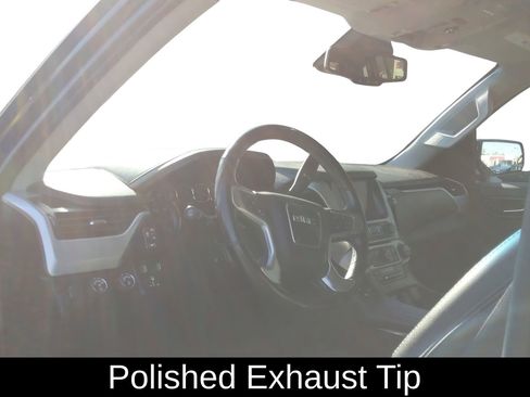 Used 2018 GMC Yukon XL SLT w/ Premium Edition image 20