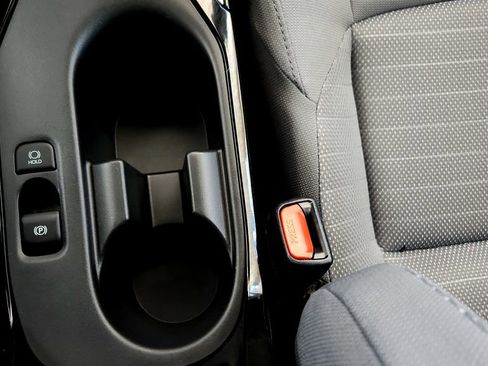 Certified 2023 Toyota Corolla SE w/ SE Premium Package FWD image 34