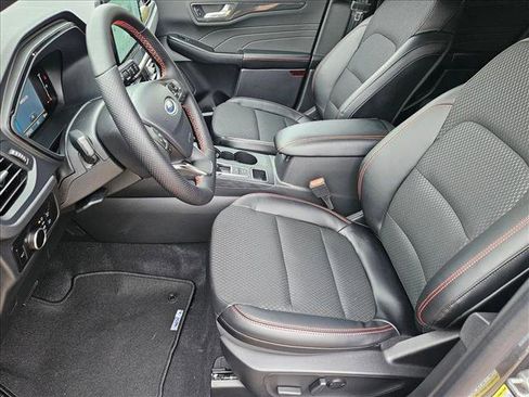 New 2026 Ford Escape ST-Line w/ Tech Pack #1 image 4