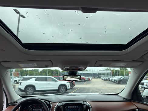 Certified 2019 Chevrolet Traverse High Country w/ LPO, Floor Liner Package AWD/4WD image 30