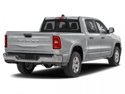 Used 2025 RAM 1500 Big Horn AWD/4WD image 2