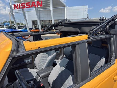 Used 2022 Ford Bronco Outer Banks image 9