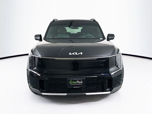 Used 2024 Kia EV9 GT-Line AWD/4WD image 2