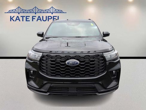 Certified 2025 Ford Explorer ST-Line w/ ST-Line Street Pack AWD/4WD image 2