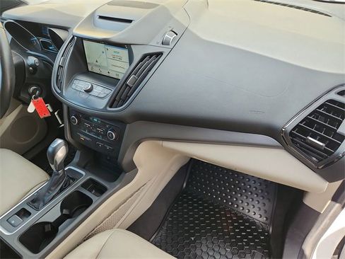 Used 2018 Ford Escape SEL image 27