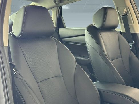 Used 2025 Honda Accord Touring image 32