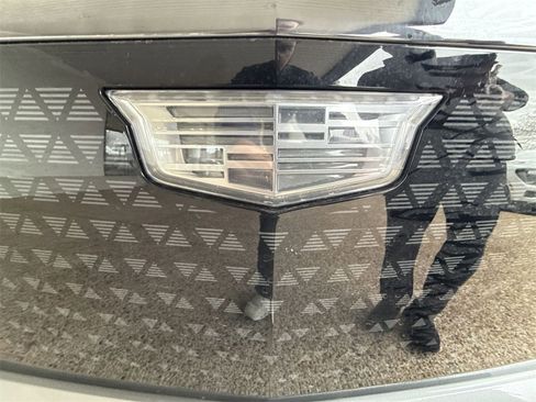 Certified 2026 Cadillac Vistiq Sport image 30