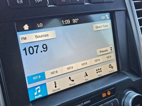 Used 2019 Ford F250 Platinum w/ Platinum Ultimate Package image 18