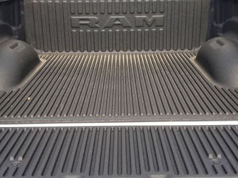 Used 2025 RAM 1500 Big Horn AWD/4WD image 34