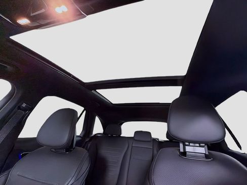 New 2026 Mercedes-Benz GLC 300 4MATIC image 15