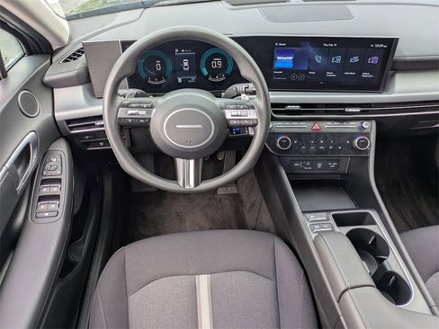 Used 2025 Hyundai Sonata SEL image 25