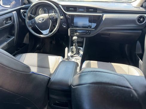 Used 2018 Toyota Corolla SE w/ Carpet Mat Package (TMS) FWD image 17