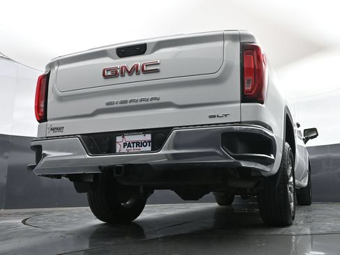 Used 2024 GMC Sierra 1500 SLT AWD/4WD image 46
