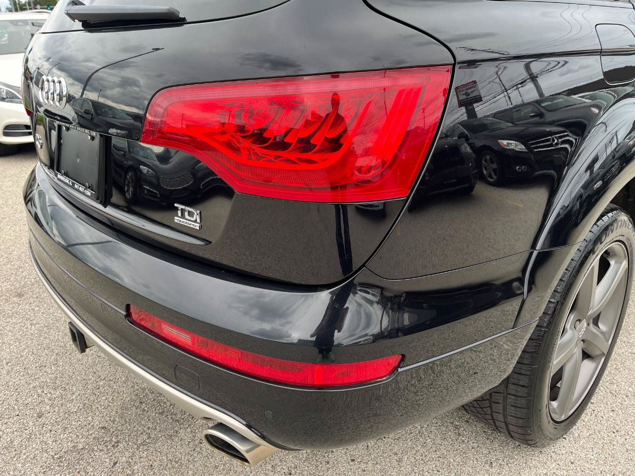 Used 2015 Audi Q7 TDI Premium Plus w/ Premium Plus Package AWD/4WD image 15