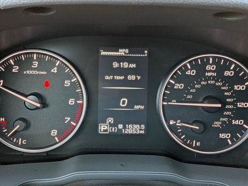 Certified 2025 Subaru Crosstrek 2.5i Limited AWD/4WD image 11