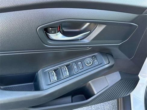 Used 2025 Honda Accord LX image 11