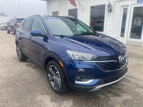 Certified 2023 Buick Encore GX Select w/ Safety Package II FWD image 3