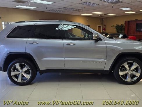 Used 2014 Jeep Grand Cherokee Limited w/ Luxury Group II image 3